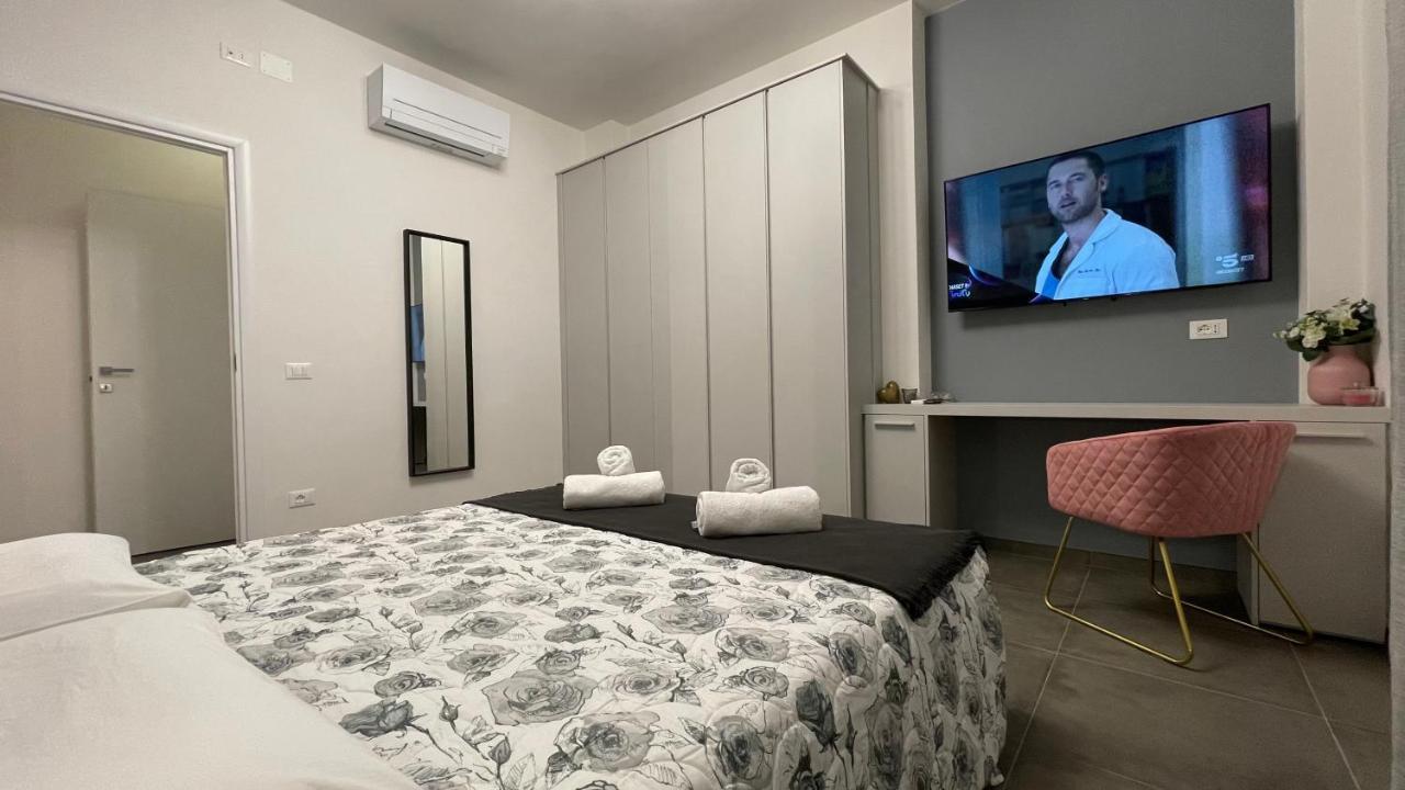 Guest House Kinga Cavour Флоренция Екстериор снимка