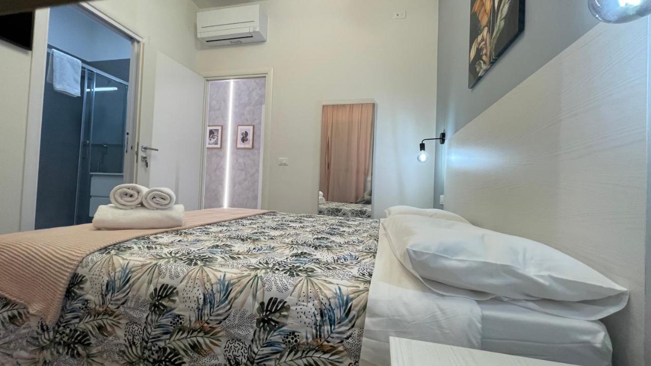 Guest House Kinga Cavour Флоренция Екстериор снимка