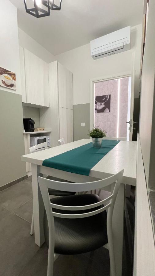 Guest House Kinga Cavour Флоренция Екстериор снимка