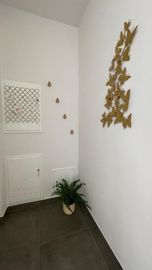 Guest House Kinga Cavour Флоренция Екстериор снимка